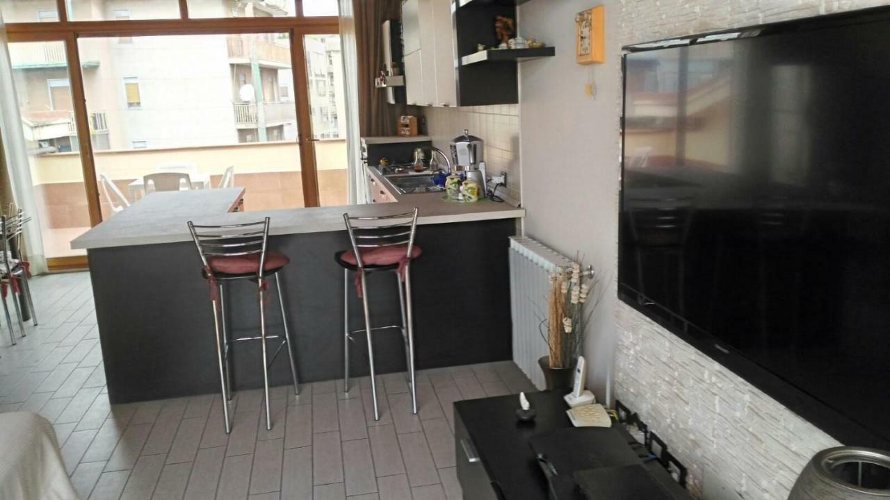 Apartamento A Due Passi Da Tutto Catania Exterior foto
