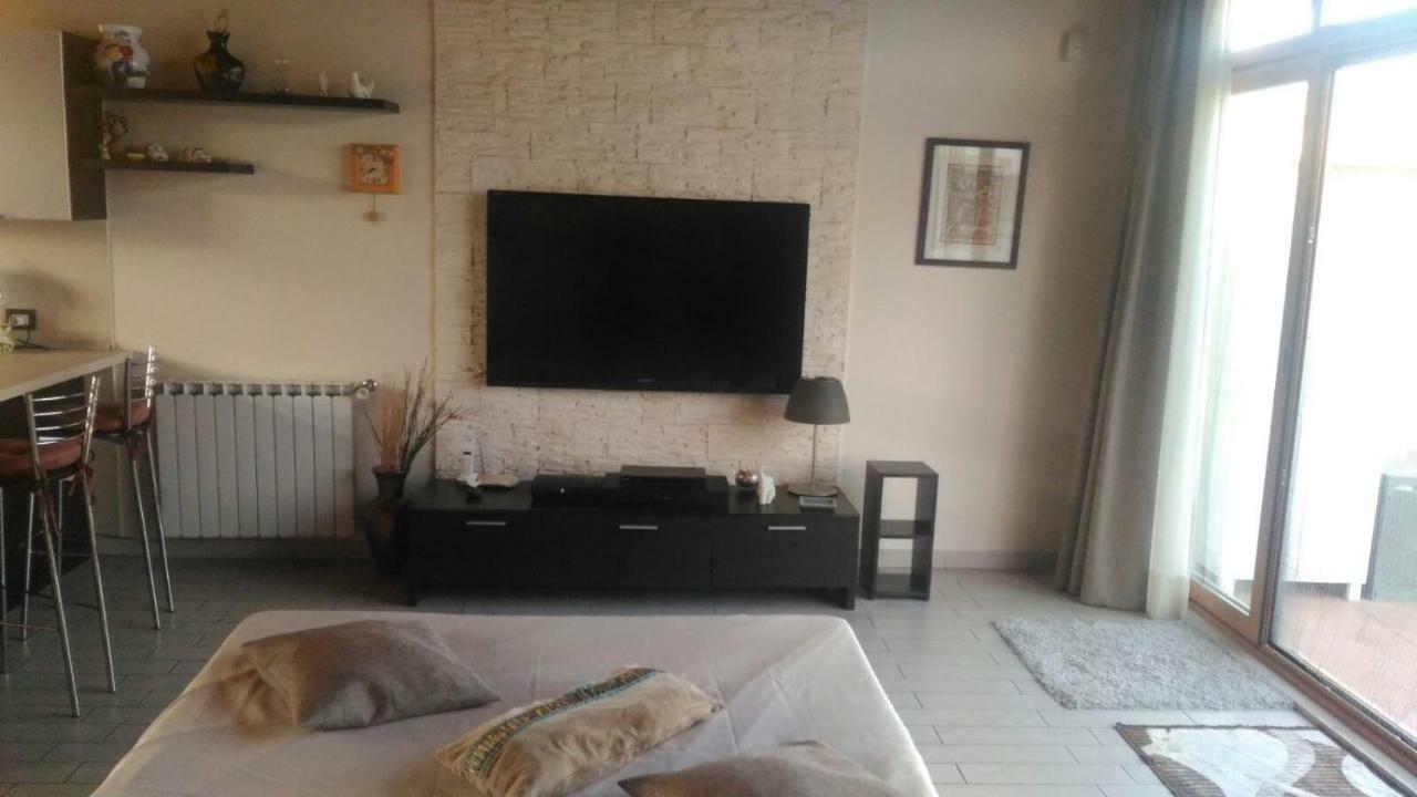 Apartamento A Due Passi Da Tutto Catania Exterior foto